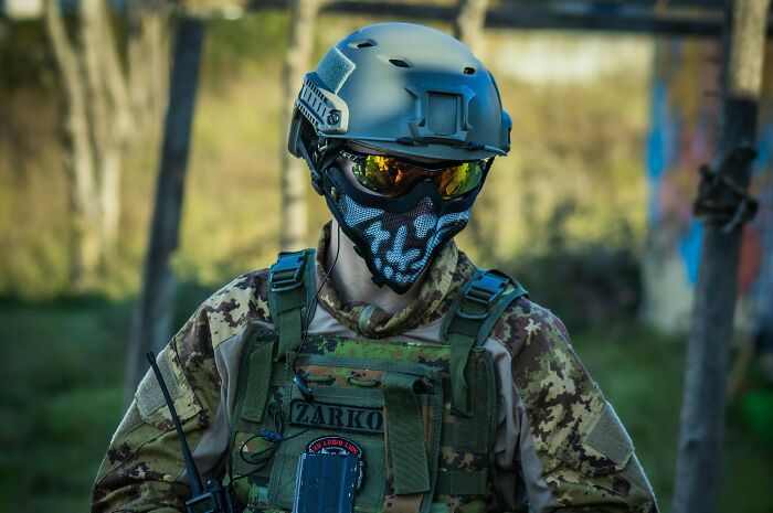 From Cute To Concerning, These 33 Hobbies Are Major Red Flags To Some From Cute To Concerning, These 33 Hobbies Are Major Red Flags To Some