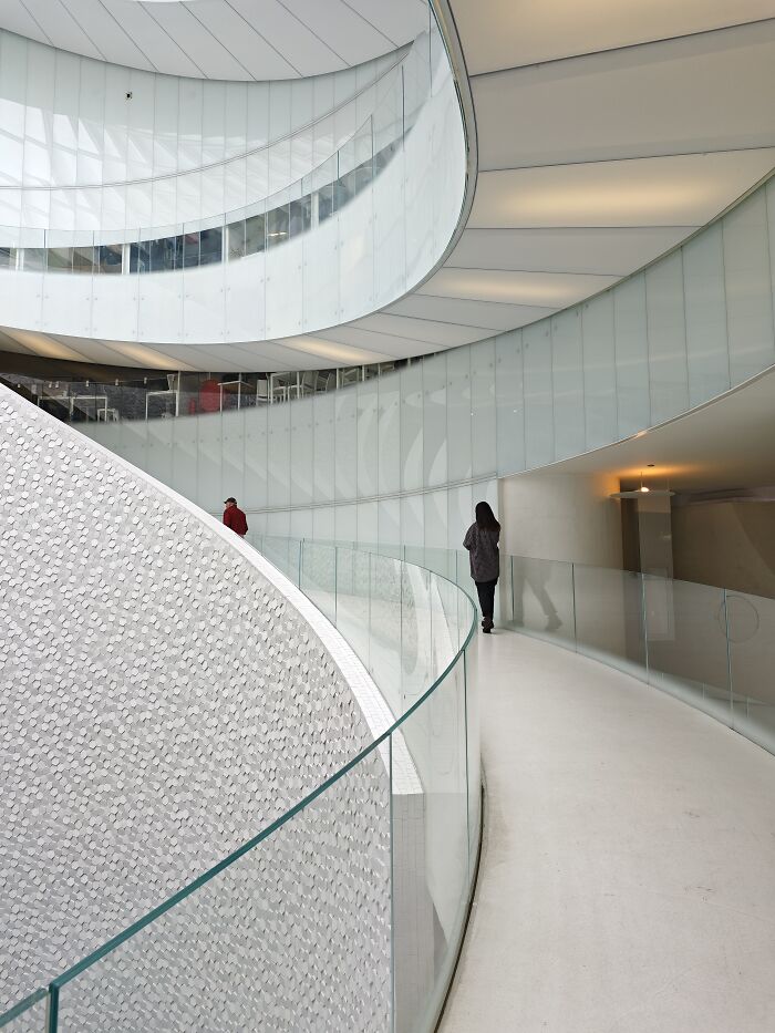 Docking In The Future: Leix&otilde;es Porto Cruise Terminal’s Bold, Futuristic Design