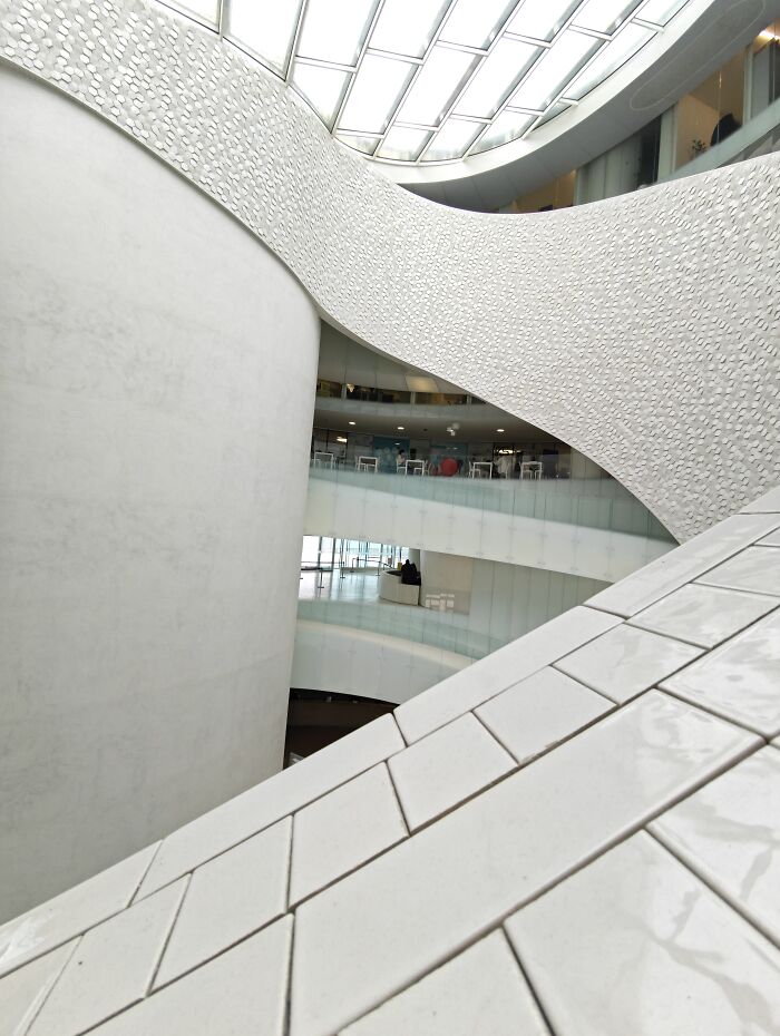 Docking In The Future: Leix&otilde;es Porto Cruise Terminal’s Bold, Futuristic Design