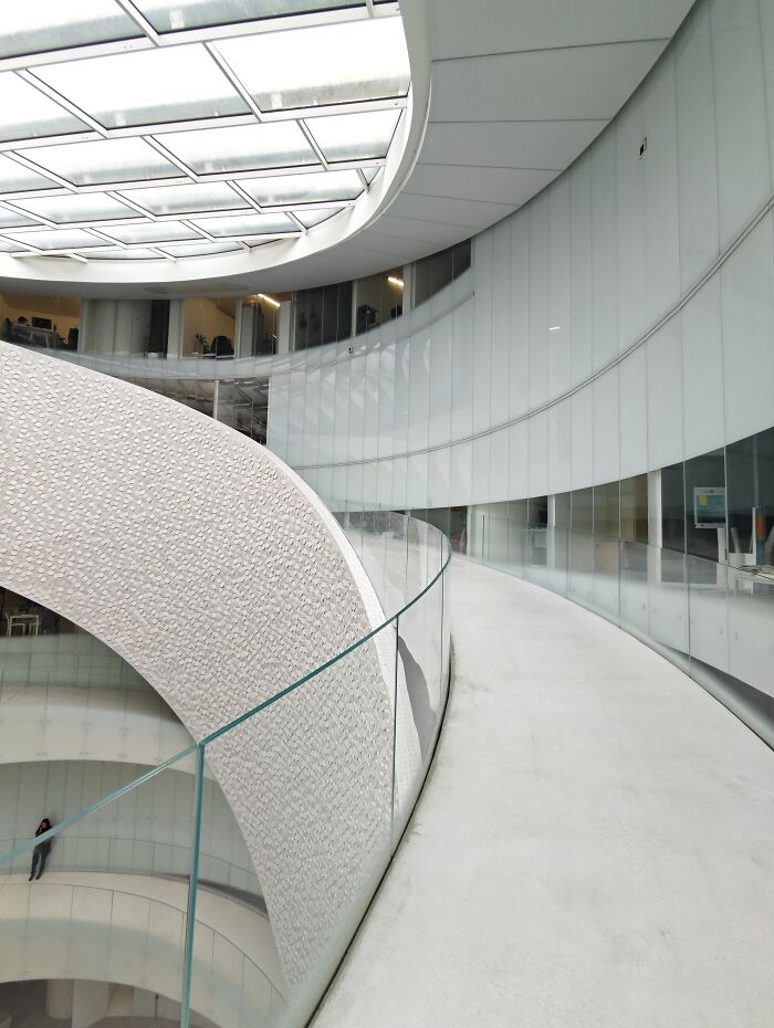 Docking In The Future: Leix&otilde;es Porto Cruise Terminal’s Bold, Futuristic Design