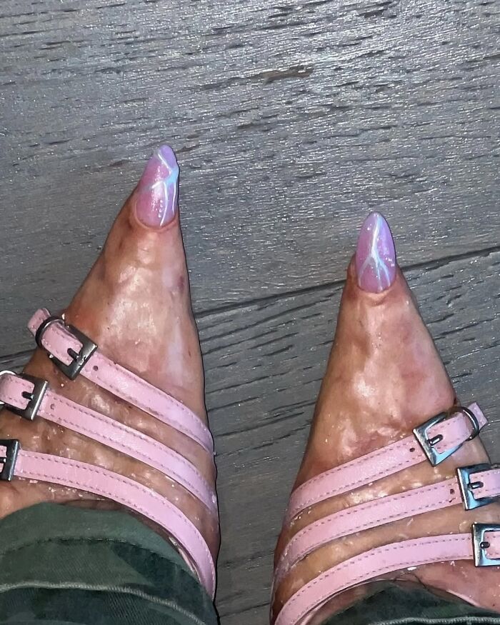 50 ‘Cursed Images’ That Are Wrong On Every Level (New Pics) 50 ‘Cursed Images’ That Are Wrong On Every Level (New Pics)