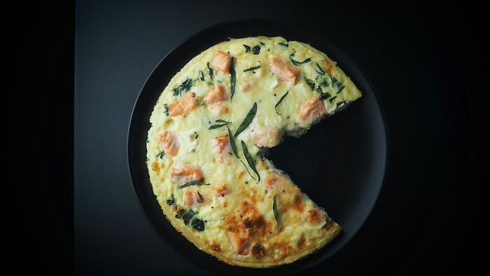 “Shrimp Jello”: 36 Of The Nastiest Things Folks Had To Eat As Guests In Someone’s Home “Shrimp Jello”: 36 Of The Nastiest Things Folks Had To Eat As Guests In Someone’s Home