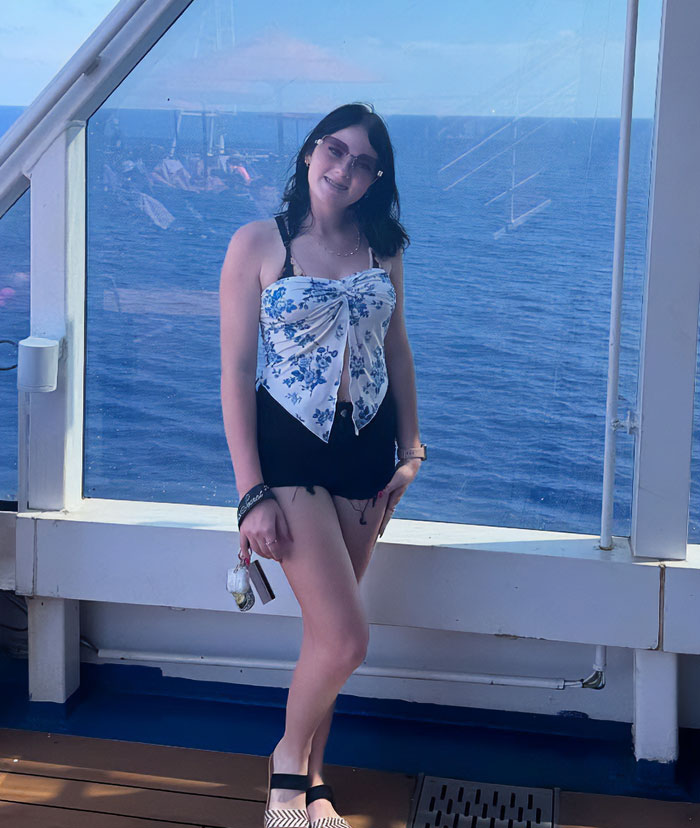 Father Of Teen Slain On Cruise Allegedly Had &ldquo;Affair&rdquo; With 15YO Babysitter