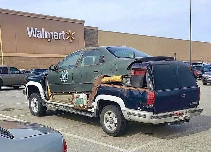 80 Times People Tried To Make Their Cars Cooler But Ended Up With Stupidity On Wheels (New Pics) 80 Times People Tried To Make Their Cars Cooler But Ended Up With Stupidity On Wheels (New Pics)