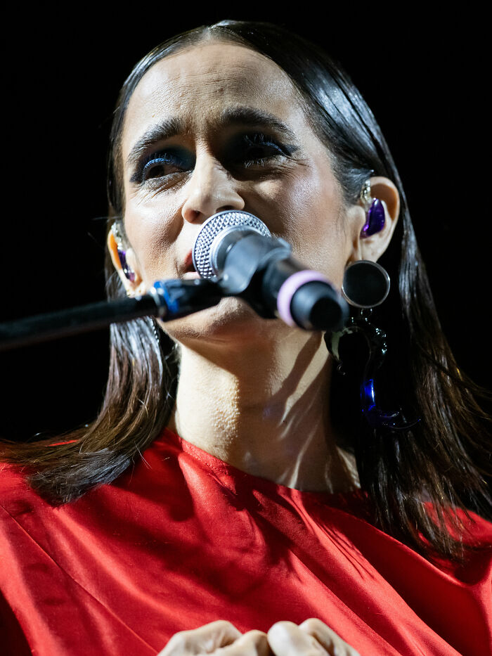 Julieta Venegas: Bio And Career Highlights Julieta Venegas: Bio And Career Highlights