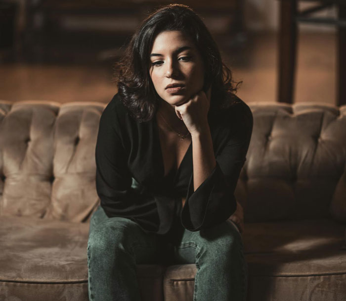 &ldquo;He Thinks He&rsquo;s The Gift&rdquo;: Man Thinks Proposal Counts As A Christmas Gift, Gets A Reality Check