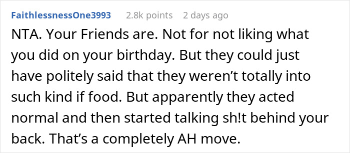 Woman Receives Texts She Wasn’t Supposed To See, Finds Out Her Friends Hated Her Birthday Parties Woman Receives Texts She Wasn’t Supposed To See, Finds Out Her Friends Hated Her Birthday Parties