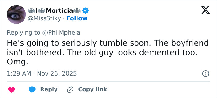 “Gold Digger”: Calvin Klein, 83, Stumbles And People Lash Out At Boyfriend, 36, For His Reaction “Gold Digger”: Calvin Klein, 83, Stumbles And People Lash Out At Boyfriend, 36, For His Reaction