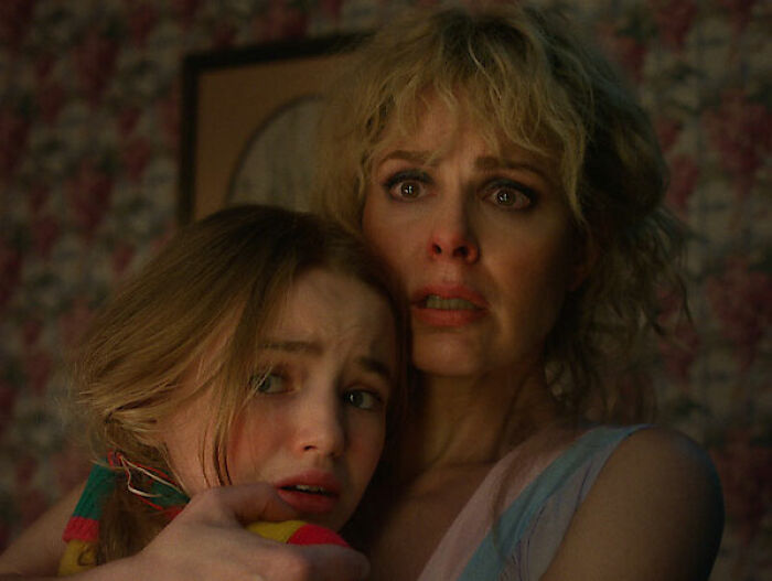 ‘Stranger Things’ Star Exposes And Denounces Bullying Suffered By Millie Bobby Brown ‘Stranger Things’ Star Exposes And Denounces Bullying Suffered By Millie Bobby Brown