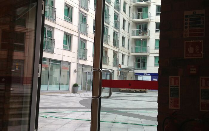 “I Received A Car As A Tip”: 39 Absurd But True Stories That Are So Wild It’s Hard To Believe Them “I Received A Car As A Tip”: 39 Absurd But True Stories That Are So Wild It’s Hard To Believe Them