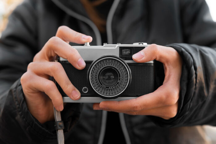 “I Received A Car As A Tip”: 39 Absurd But True Stories That Are So Wild It’s Hard To Believe Them “I Received A Car As A Tip”: 39 Absurd But True Stories That Are So Wild It’s Hard To Believe Them