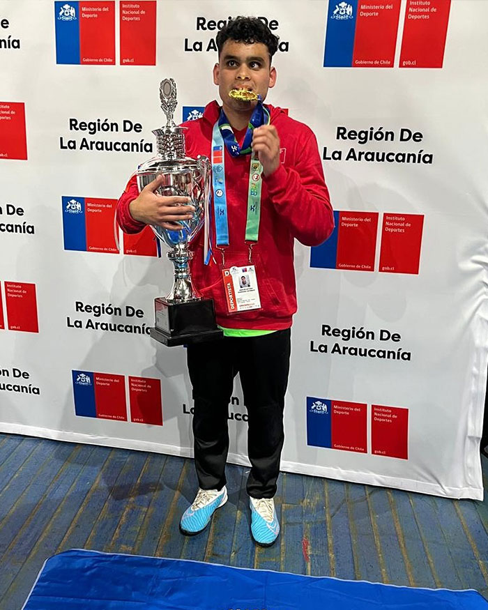 Why Brands Don’t Want To Work With This Viral Blind Perfume Influencer Why Brands Don’t Want To Work With This Viral Blind Perfume Influencer