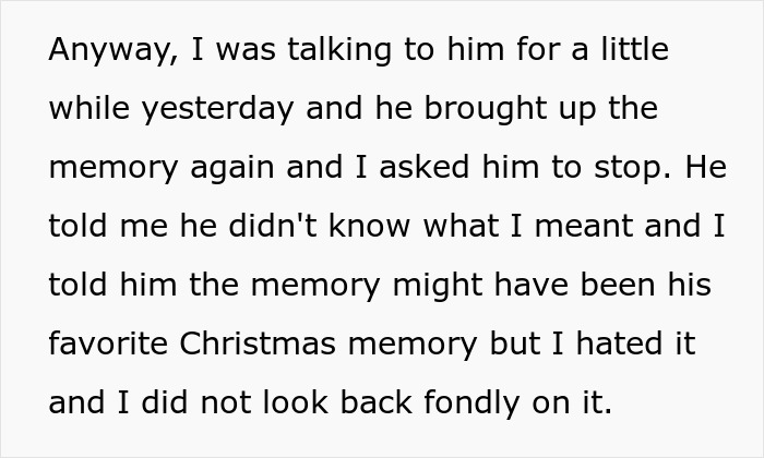 Selfish Dad Demands Apology From Daughter After Ruining Her Christmas Memory Selfish Dad Demands Apology From Daughter After Ruining Her Christmas Memory