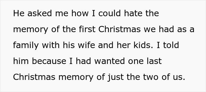 Selfish Dad Demands Apology From Daughter After Ruining Her Christmas Memory Selfish Dad Demands Apology From Daughter After Ruining Her Christmas Memory
