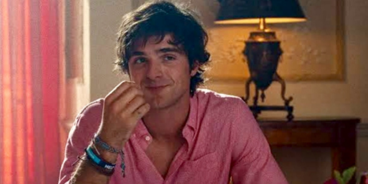 Jacob Elordi in Saltburn Jacob Elordi in Saltburn