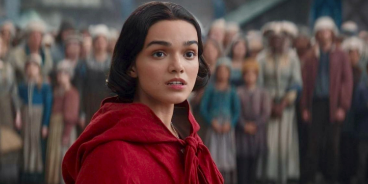 Rachel Zegler in Snow White Rachel Zegler in Snow White