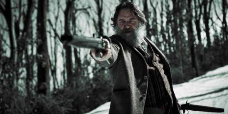 Russell Crowe in True History of the Kelly Gang