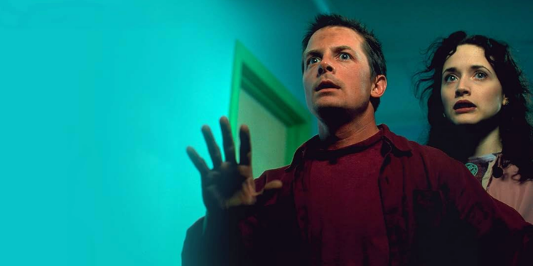 Michael J. Fox and Trini Alvarado in The Frighteners (1996) Michael J. Fox and Trini Alvarado in The Frighteners (1996)