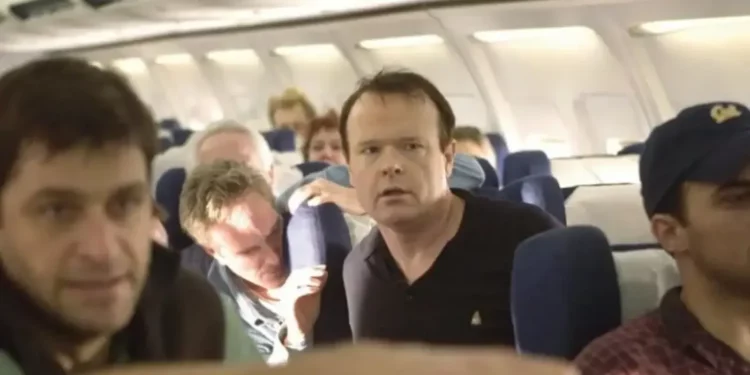 people panicking during a plane crash