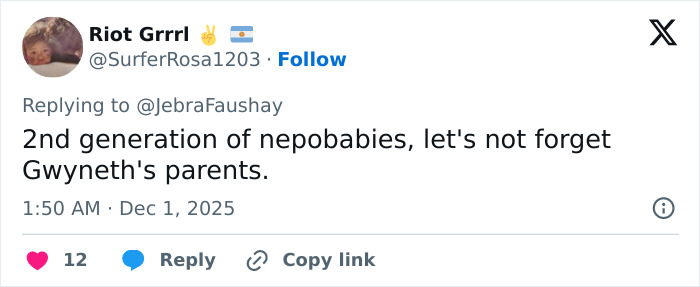 Apple Martin Blasted As “Insufferable Nepo-Baby” Over Video Announcing Self-Portrait Modeling Campaign Apple Martin Blasted As “Insufferable Nepo-Baby” Over Video Announcing Self-Portrait Modeling Campaign