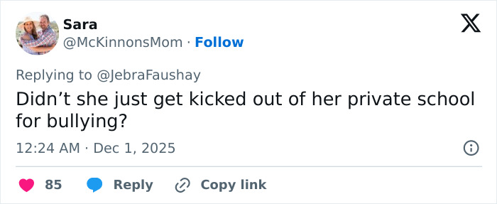 Apple Martin Blasted As “Insufferable Nepo-Baby” Over Video Announcing Self-Portrait Modeling Campaign Apple Martin Blasted As “Insufferable Nepo-Baby” Over Video Announcing Self-Portrait Modeling Campaign