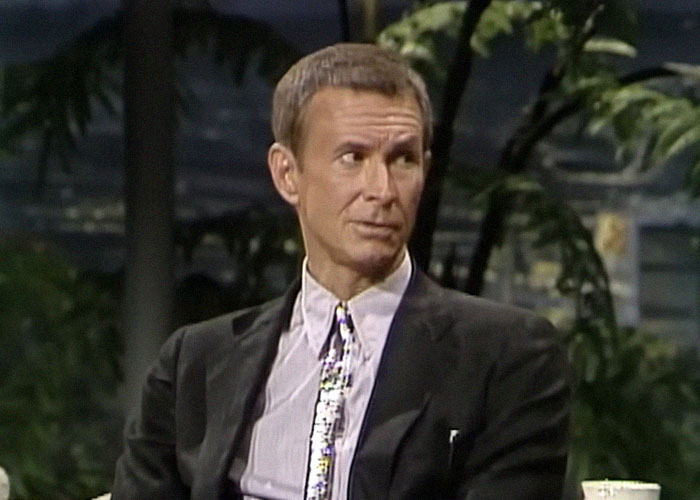 52 Dramatic Hollywood Backstabbing Moments That Fans Are Still Talking About 52 Dramatic Hollywood Backstabbing Moments That Fans Are Still Talking About