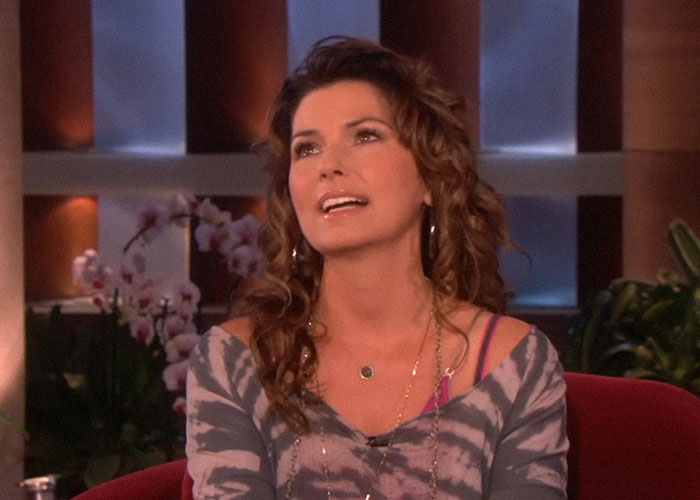 52 Dramatic Hollywood Backstabbing Moments That Fans Are Still Talking About 52 Dramatic Hollywood Backstabbing Moments That Fans Are Still Talking About