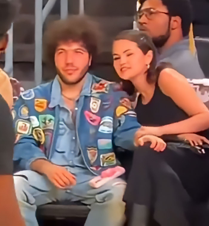 “He Can’t Stand Her”: Benny Blanco’s Cold Treatment Of Selena Gomez In Viral Clip Divides Fans “He Can’t Stand Her”: Benny Blanco’s Cold Treatment Of Selena Gomez In Viral Clip Divides Fans