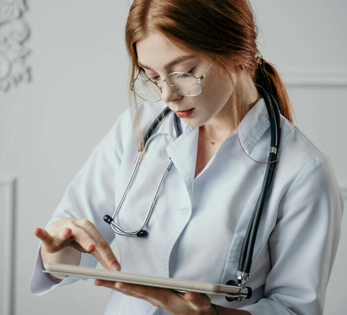 86 Times Medical Staff Had To Step Out Because Patients Coming Off Anesthesia Were Too Funny 86 Times Medical Staff Had To Step Out Because Patients Coming Off Anesthesia Were Too Funny