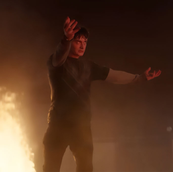 Noah Schnapp Scene Recreation Mocked Amid Backlash For Acting In New ‘Stranger Things’ Season Noah Schnapp Scene Recreation Mocked Amid Backlash For Acting In New ‘Stranger Things’ Season