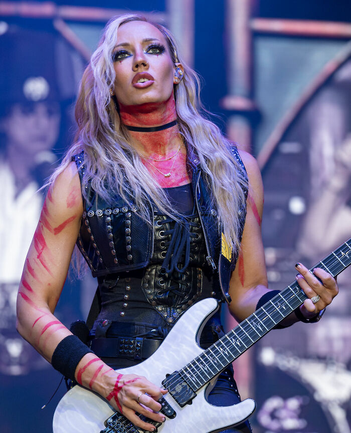 Nita Strauss: Bio And Career Highlights Nita Strauss: Bio And Career Highlights