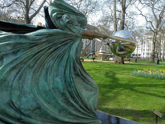 52 Spectacular Sculptures Across The Globe That Deserve A Spot On Your Travel Bucket List 52 Spectacular Sculptures Across The Globe That Deserve A Spot On Your Travel Bucket List