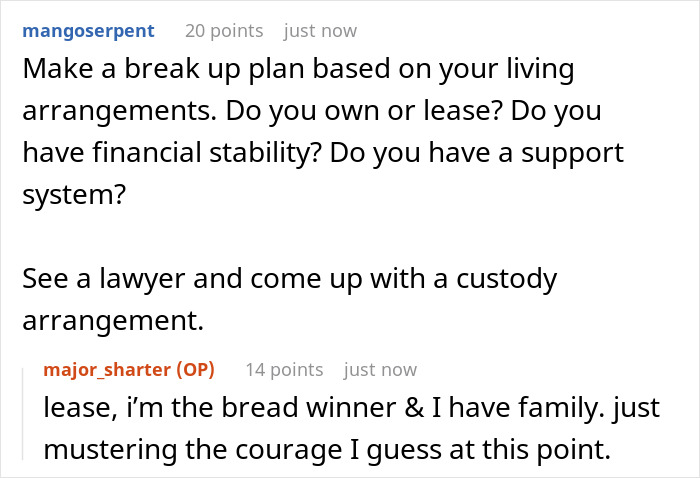 Guy Thinks He Can Mess Around On GF While She’s Out Of Town, Gets Busted By Hidden Camera