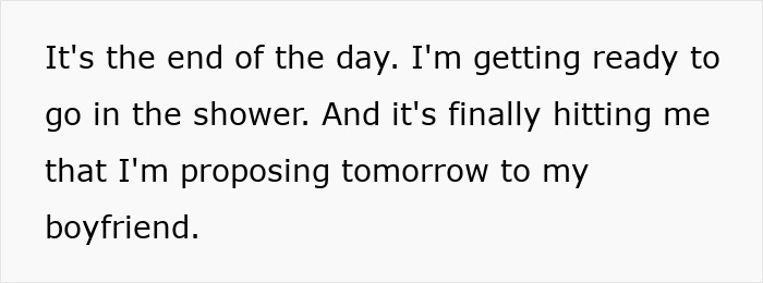 People Are Freaking Out After Seeing This Woman’s Proposal To Her BF Of 14 Years People Are Freaking Out After Seeing This Woman’s Proposal To Her BF Of 14 Years
