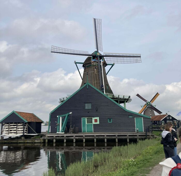 46 Times Employees Blatantly Ignored Safety Protocol And Made Extremely Dangerous Decisions (New Pics) 46 Times Employees Blatantly Ignored Safety Protocol And Made Extremely Dangerous Decisions (New Pics)