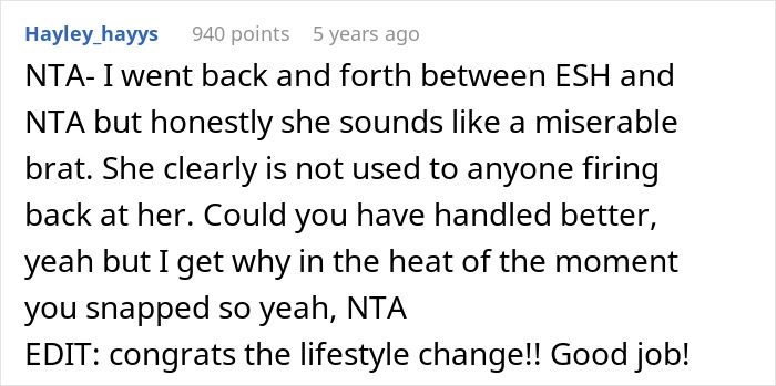 Guy Vents Online That His GF Wants Him To Close Her Closet Door, She Publicly Claps Back And Dumps Him Guy Vents Online That His GF Wants Him To Close Her Closet Door, She Publicly Claps Back And Dumps Him