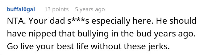 Guy Vents Online That His GF Wants Him To Close Her Closet Door, She Publicly Claps Back And Dumps Him Guy Vents Online That His GF Wants Him To Close Her Closet Door, She Publicly Claps Back And Dumps Him