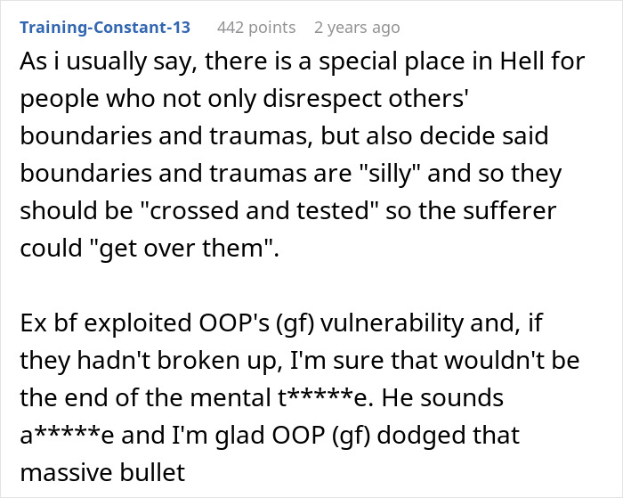 Guy Vents Online That His GF Wants Him To Close Her Closet Door, She Publicly Claps Back And Dumps Him Guy Vents Online That His GF Wants Him To Close Her Closet Door, She Publicly Claps Back And Dumps Him