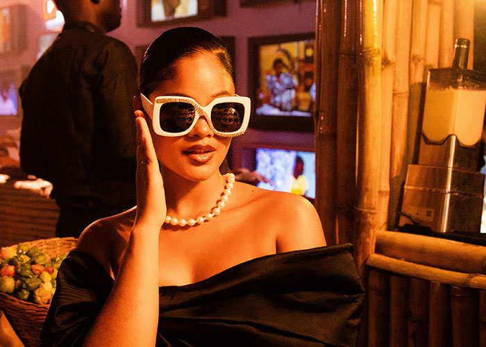 People Who Work In “Luxury” Industries Share 50 Things The Rich Pay For That Are Complete Rip-Offs People Who Work In “Luxury” Industries Share 50 Things The Rich Pay For That Are Complete Rip-Offs