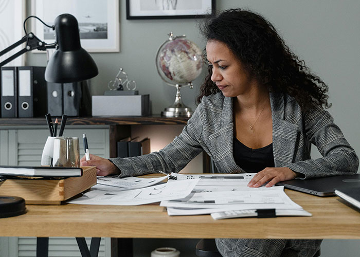 People Who Work In “Luxury” Industries Share 50 Things The Rich Pay For That Are Complete Rip-Offs People Who Work In “Luxury” Industries Share 50 Things The Rich Pay For That Are Complete Rip-Offs