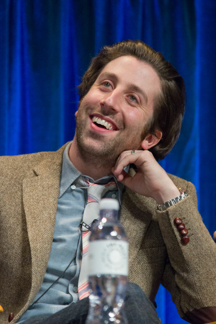 Simon Helberg: Bio And Career Highlights Simon Helberg: Bio And Career Highlights