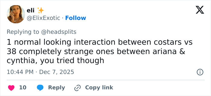 “This Is Odd”: Viral Video of Sydney Sweeney and Amanda Seyfried Sparks Debate Over Media Bias and Racial Double Standards “This Is Odd”: Viral Video of Sydney Sweeney and Amanda Seyfried Sparks Debate Over Media Bias and Racial Double Standards