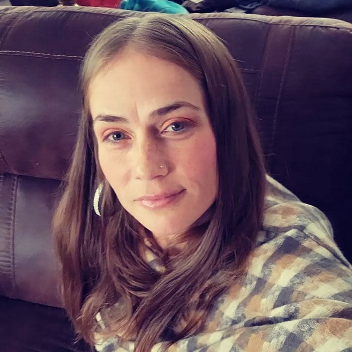 ‘Racist’ Cinnabon Worker In Viral Tirade Breaks Silence As Criminal Past Is Revealed ‘Racist’ Cinnabon Worker In Viral Tirade Breaks Silence As Criminal Past Is Revealed