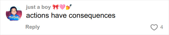 ‘Racist’ Cinnabon Worker In Viral Tirade Breaks Silence As Criminal Past Is Revealed ‘Racist’ Cinnabon Worker In Viral Tirade Breaks Silence As Criminal Past Is Revealed