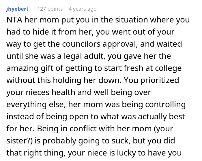 Aunt Gets 18YO Niece Tummy Tuck Despite Parents’ Hate For Plastic Surgery, Gets Blacklisted By Fam Aunt Gets 18YO Niece Tummy Tuck Despite Parents’ Hate For Plastic Surgery, Gets Blacklisted By Fam