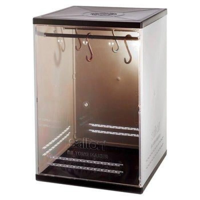 38 Region-Specific Inventions That Probably Wouldn’t Work Anywhere Else 38 Region-Specific Inventions That Probably Wouldn’t Work Anywhere Else