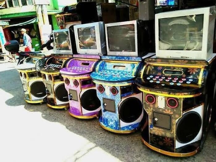 38 Region-Specific Inventions That Probably Wouldn’t Work Anywhere Else 38 Region-Specific Inventions That Probably Wouldn’t Work Anywhere Else