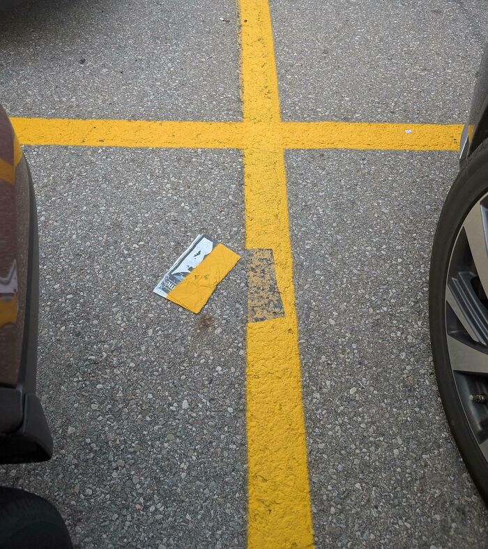 109 Times People Did Their Jobs So Poorly That It Was Almost Impressive (New Pics) 109 Times People Did Their Jobs So Poorly That It Was Almost Impressive (New Pics)