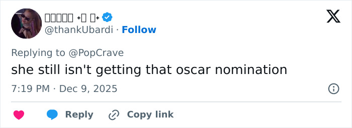 “Can’t Stop Thinking About This”: Sydney Sweeney Fans Spot Odd Detail In Sports Illustrated Cover “Can’t Stop Thinking About This”: Sydney Sweeney Fans Spot Odd Detail In Sports Illustrated Cover