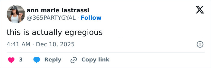 “Can’t Stop Thinking About This”: Sydney Sweeney Fans Spot Odd Detail In Sports Illustrated Cover “Can’t Stop Thinking About This”: Sydney Sweeney Fans Spot Odd Detail In Sports Illustrated Cover